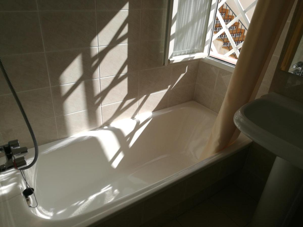 Apartamento Para 4 Personas Con Piscinas Vinaros Exterior photo